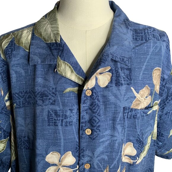 Batik Bay Silk Hawaiian Camp Shirt XXL Blue Floral Button Up Pocket Short Sleeve - Picture 2 of 6